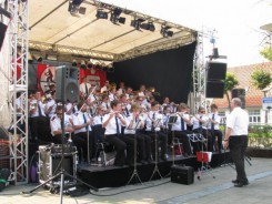 W niedzielę 25.09. na Sanduferbuehne koncertowała orkiestra dęta Musikzug Feuerwehr.