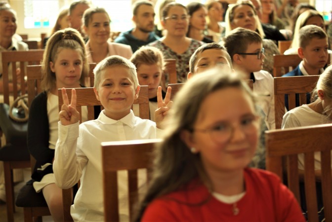 Szkoła Podstawowa Nr 1 W Chojnicach Inauguracja roku szkolnego w Szkole Podstawowej nr 1 w Chojnicach (FOTO