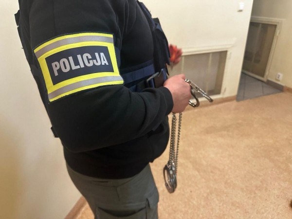 Napadł na 20-latka i ukradł mu telefon