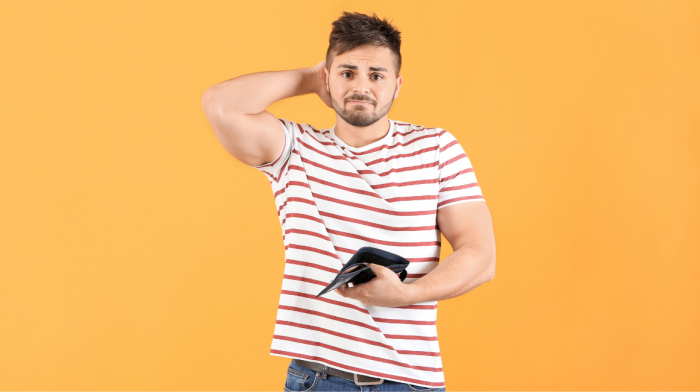 Pożyczka a brak dochodu – jak oceniają to firmy pożyczkowe?