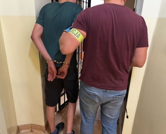 Policjanci z Czerska zatrzymali 26-latka z narkotykami