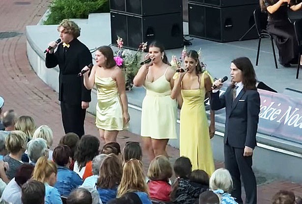 Spacer po Broadwayu w sercu Chojnic. Drugi koncert już dzisiaj!