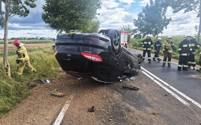Telefon oderwał uwagę kierującej