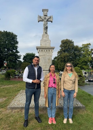 Zabytkowy krzyż odzyskał dawny blask