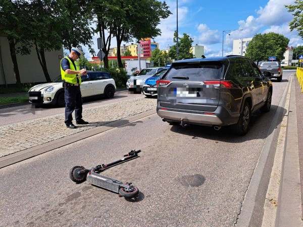Hulajnogi elektryczne - wygoda ale i zagrożenia. Policja apeluje o rozsądek