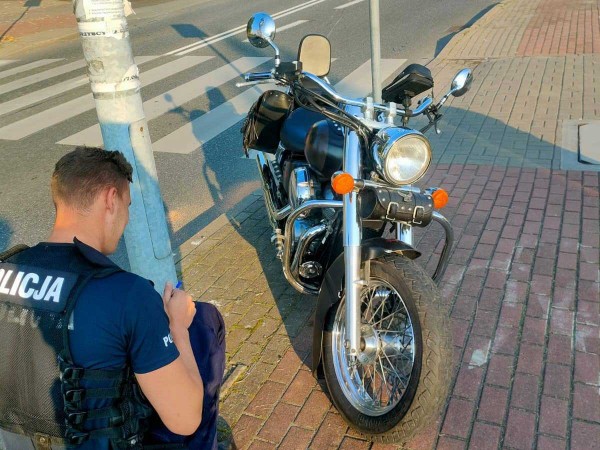 Nie ustąpił pierwszeństwa. Motocyklista trafił do szpitala