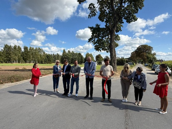 Ul. Świerkowa w Powałkach już gotowa