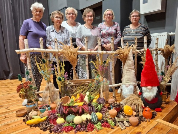 Jesienne spotkania seniorów w Domu Kultury w Ogorzelinach
