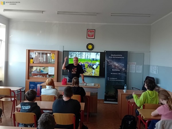 Spotkanie z pasjonatem astronomii Romualdem Graulem