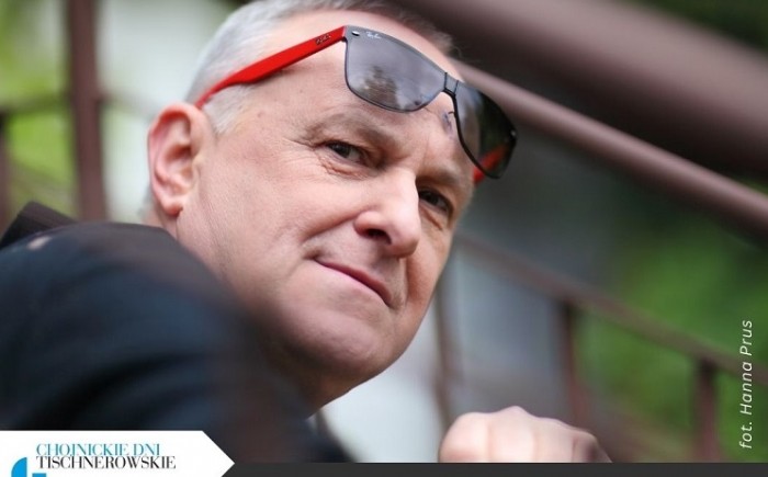 Jacek Cygan w chojnickiej bibliotece