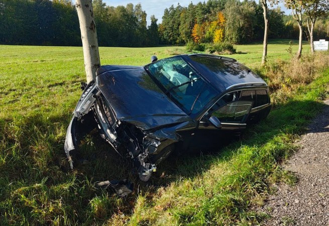 Kolizja w Charzykowach. Zderzyły się dwie osobówki