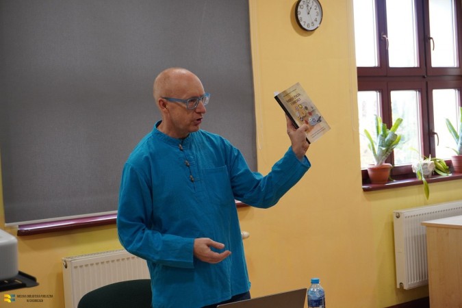 Prof. Przemysław Grzybowski wygłosił dwie prelekcje w bibliotece