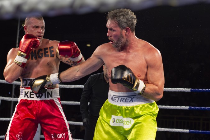 Kewin Gruchała zwyciężył w walce wieczoru na Boxing Show!