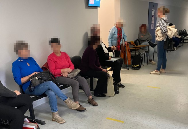 Pięć godzin w kolejce do reumatologa w szpitalu w Chojnicach