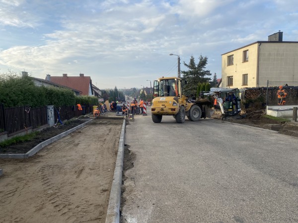 Chodnik na Prochowej w Chojnicach, potem Karpusa