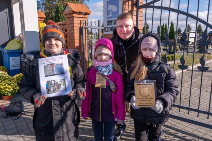 Pierwszy weekend V kwesty 'Ratujmy Zabytkowe Nagrobki' za nami!