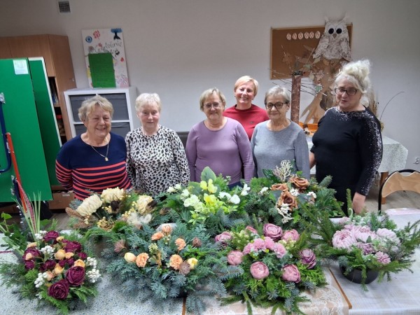 Warsztaty florystyczne seniorów