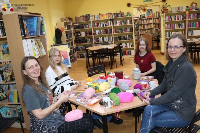 Spotkanie młodzieżowego Dyskusyjnego Klubu Książki