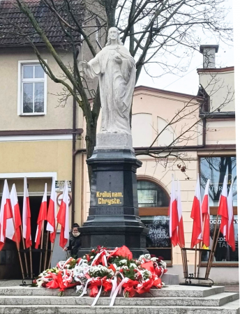 Odnowienie pomnika Chrystusa Króla ukończone przed 11 listopada.