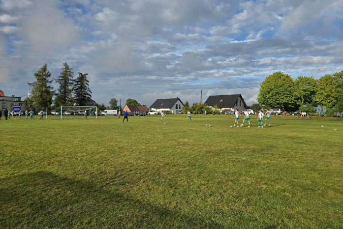 W Lichnowach budują nowe boisko. A Wicher szaleje!