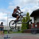Ekstremalny rowerowy pokaz akrobatyczny