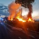 32 zastępy straży pożarnej walczyły z pożarem zakładu stolarskiego w gminie Czersk