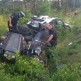 Policjanci ustalają przyczyny wypadku w miejscowości Turowiec