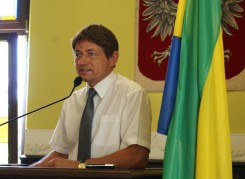 Wójt nie ma zamiaru wykupić terenu pod drogi za 1,5 mln zł.