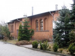 Sala gimnastyczna przy d.konwikcie jeszcze jest wykorzystywana przez Zespół Szkół z ul. Nowe Miasto.