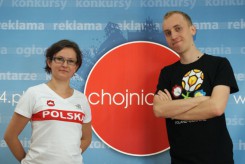  Chojnice24 kibicuje - sekretarz redakcji Monika Szymecka i grafik Michał Stoltmann.