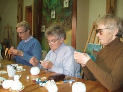 Warsztaty rękodzielnicze w Sworach (fot. Barbara Życzyńska).