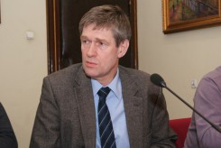 Dyrektor Jacek Marczewski odpowiadał na pytania radnych Komisji Komunalnej RM.
