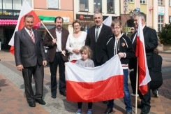 Od lewej: Marek Szmagliński (PiS), Jacek Kowalik (SLD), Marzenna Osowicka (PChS, Ósemka), Leszek Zawadzki (PSL), Aleksander Mrówczyński (PiS).