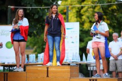 Już z medalami. Od lewej Magdalena Kwaśna, Silvia Morales Gonzalez, Sofia Capparuccini.