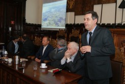 Na zdjęciu od prawej:burmistrz Arseniusz Finster, Włodzimierz Kubiak z ZDW, dr Kazimierz Jamroz, Robert Marszałek z GDDKiA, starosta Stanisław Skaja i wójt Zbigniew Szczepański.