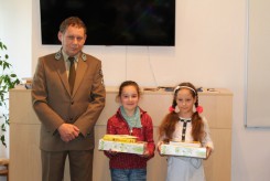 Marianna Brunka i Weronika Szyszka z SP nr 3 zajęły I miejsce.