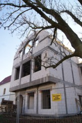 Prace budowlane przy ul. Grunwaldzkiej rozpoczęły się w czerwcu. Inwestorem jest Katolicka Szkoła Podstawowa.