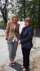 Katarzyna Żak miała okazję porozmawiać między innymi z właścicielką firmy budowlanej z Libusza realizującej inwestycję Jolantą Żywicką.