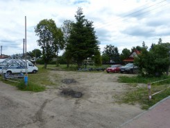 Charzykowy - w tym miejscu ma powstać utwardzony parking i ośrodek zdrowia.