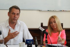 Burmistrz Chojnic i prezes ZZO Lucyna Perlicka. 
