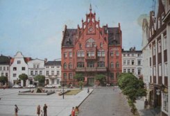 Rynek w Chojnicach. 1980 r.