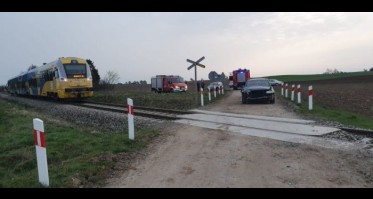 Zderzenie pociągu z osobówką w Zalesiu