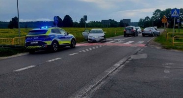 Kolizja w Konarzynkach – policja poszukuje sprawcy i świadków