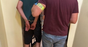 Policjanci z Czerska zatrzymali 26-latka z narkotykami