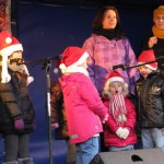 Niedziela- Sylwia Klunder i dzieci z PS9 śpiewają kolędy