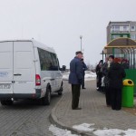 Z przystanku MZK korzysta także bus firmy transportowej z Czerska.